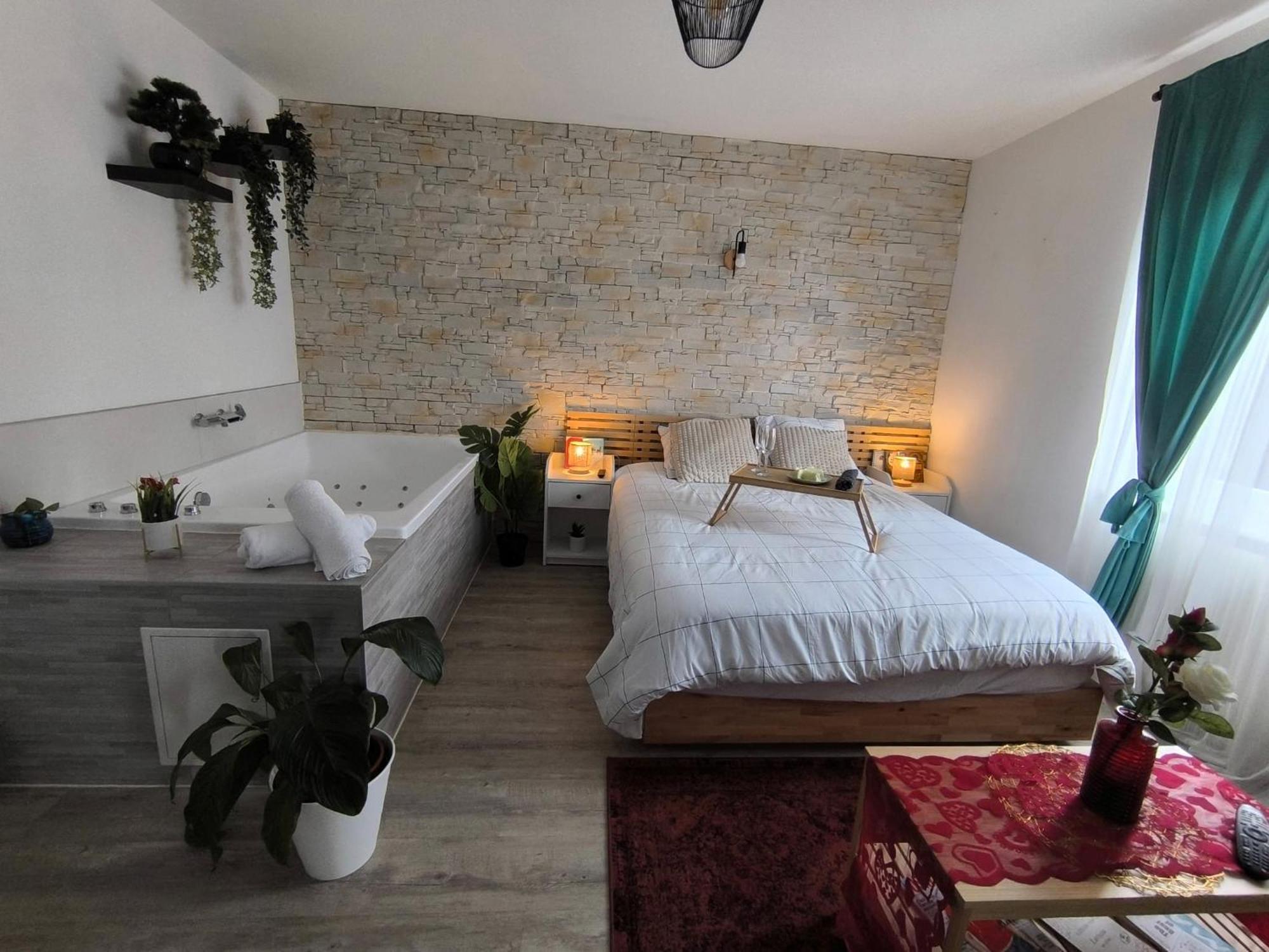 Romantic Cocon Home In Mulhouse Exteriör bild